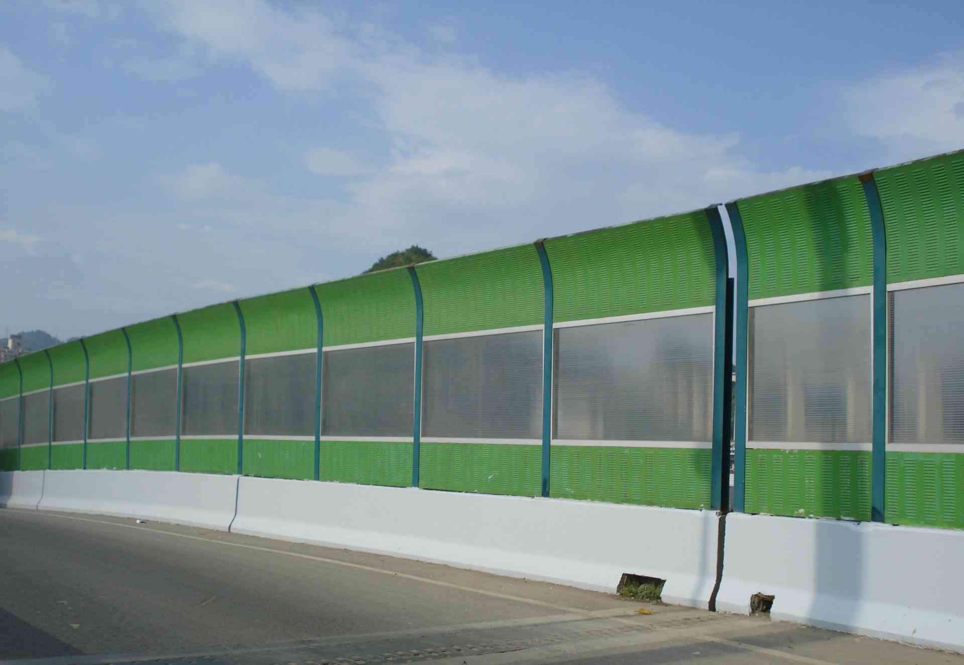 <a href=http://www.aiideal-home.com/news_article?news_id=139>公路聲屏障</a> <a href=http://www.aiideal-home.com/news_article?news_id=139>公路聲屏障</a>